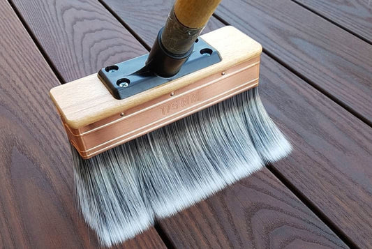 Perdura Deck Boss Brush